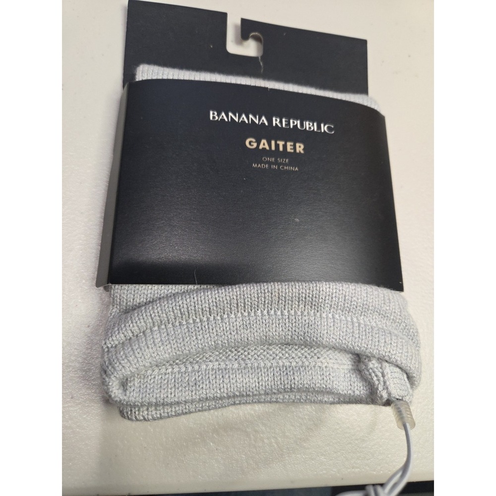 Banana Republic Grey Neck Gaiter